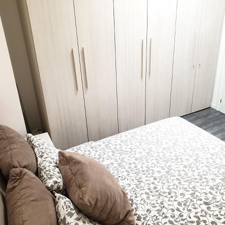 Aurora Apartment Milan Luaran gambar