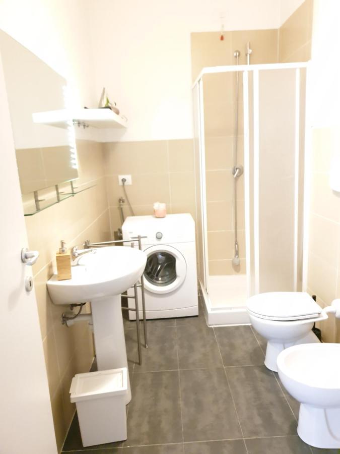 Aurora Apartment Milan Luaran gambar