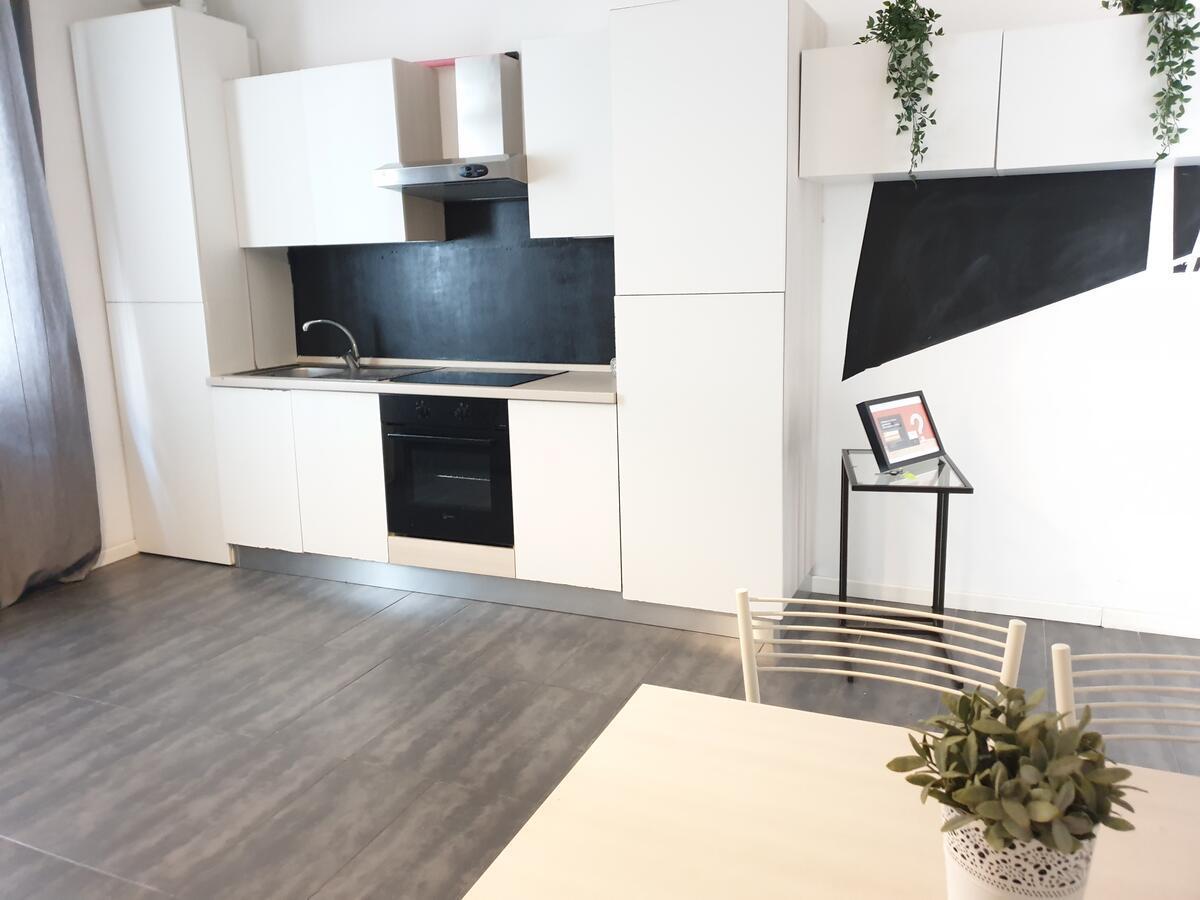 Aurora Apartment Milan Luaran gambar