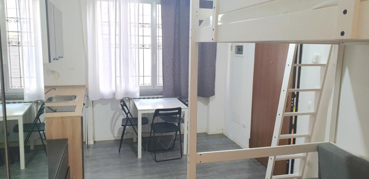 Aurora Apartment Milan Luaran gambar