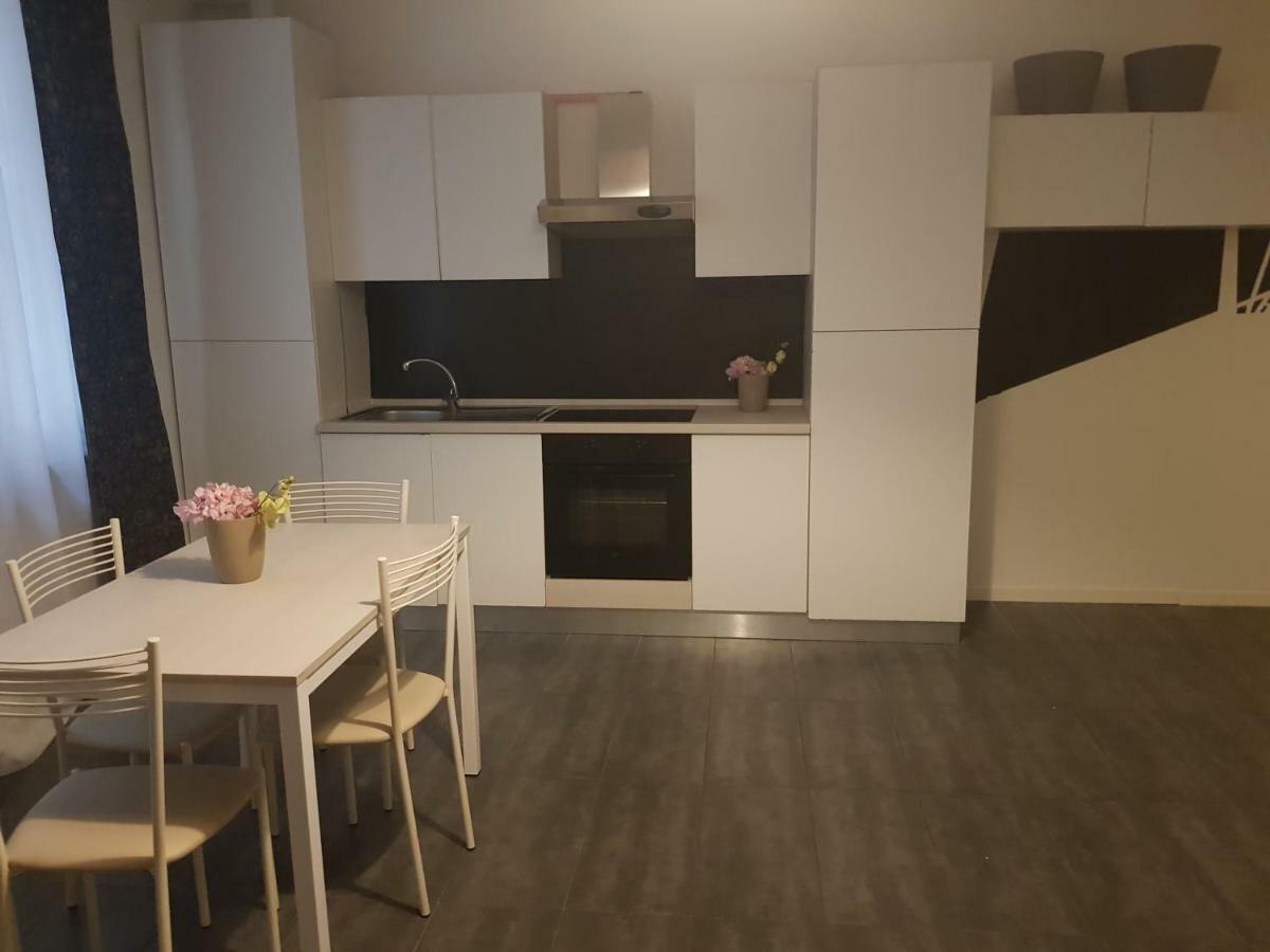 Aurora Apartment Milan Luaran gambar
